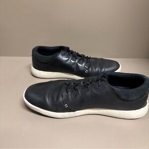 Merrell Air Cushion Shoes Mens Black Size 12 Cycle Tread Lace Up Leather Uppers